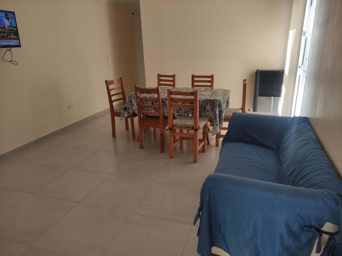 Belgrano 658 Nqn - Piso 1 Dto 1 Apartment Neuquen Bagian luar foto