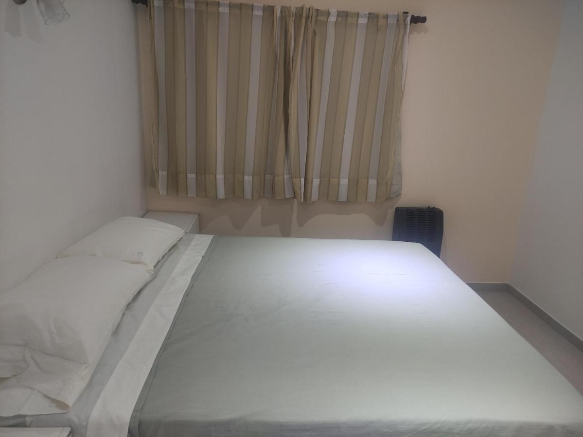 Belgrano 658 Nqn - Piso 1 Dto 1 Apartment Neuquen Bagian luar foto